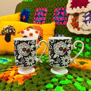Vintage set of 2 black and white floral irish coffee mugs